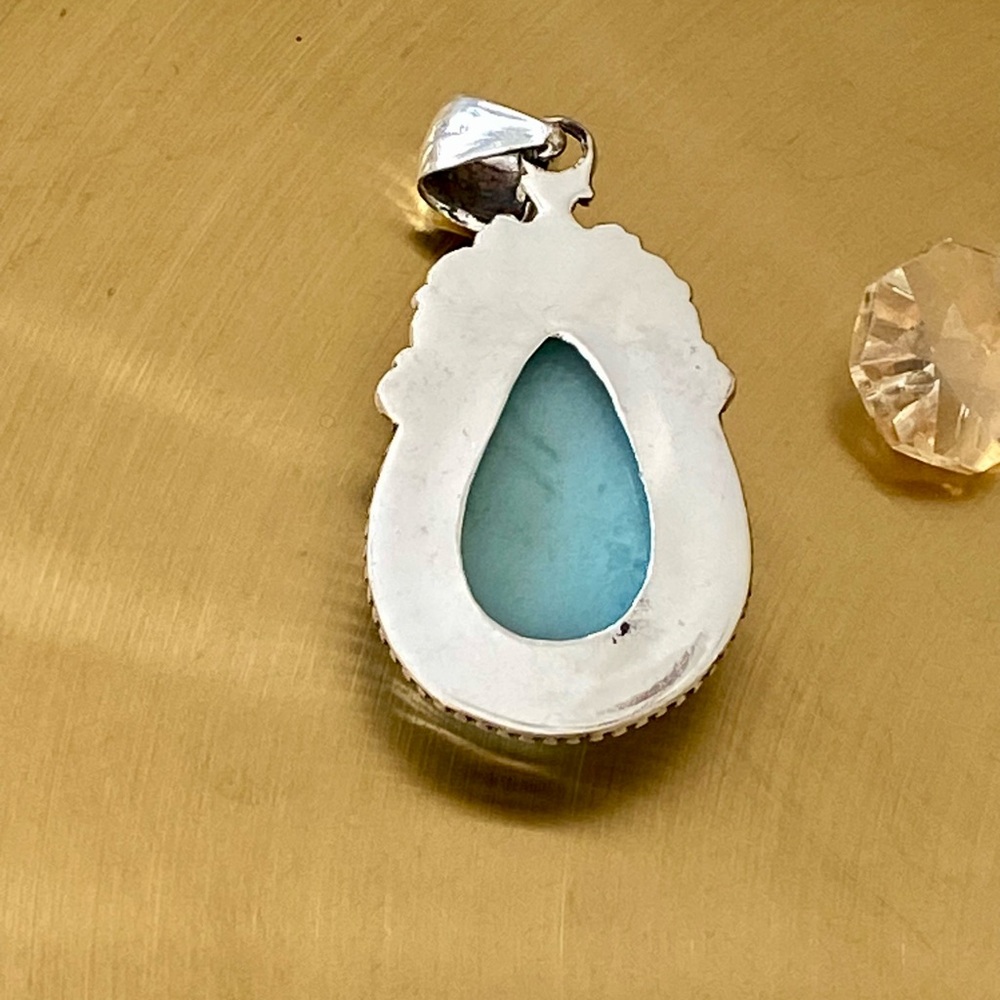 Large Teardrop Natural Larimar Hand Crafted Pendant - Picture 5 of 5